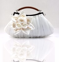 Fest taske - konval; sød festtaske/ fest clutch i ivory med sød blomst